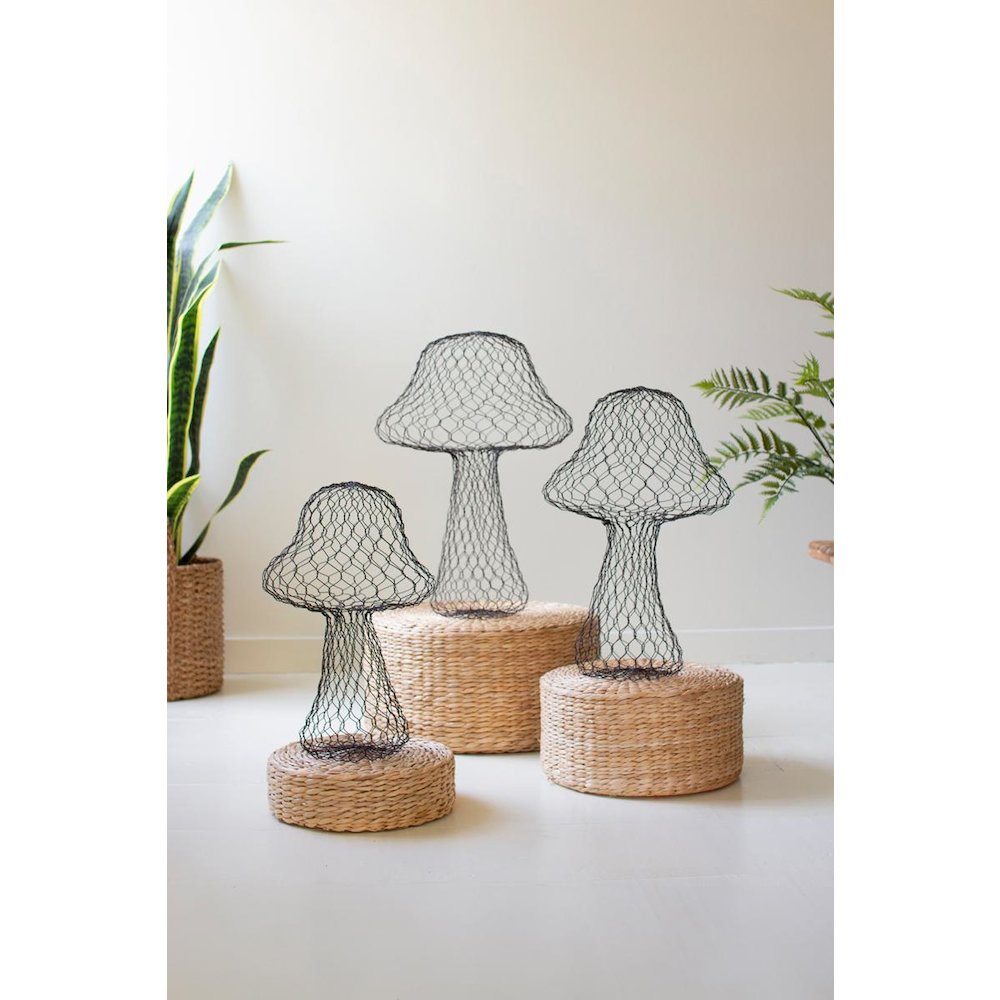 Set Of Three Wire Mushrooms. Picture 1