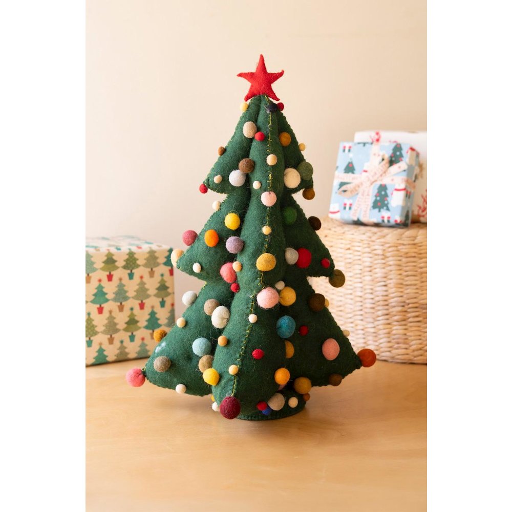 Large Felt Christmas Tree. Picture 1