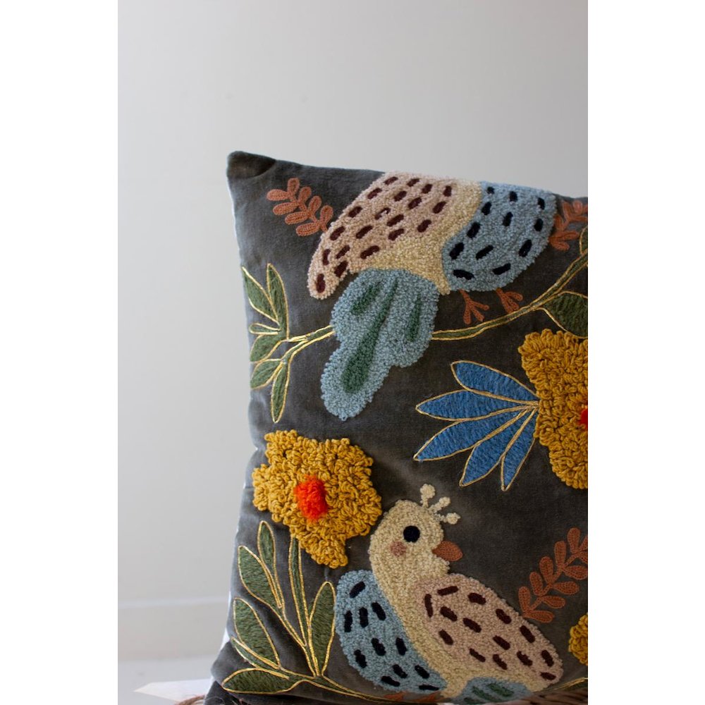 Set Of Two Embroidery Pillows With Birds - One Each Color. Picture 5