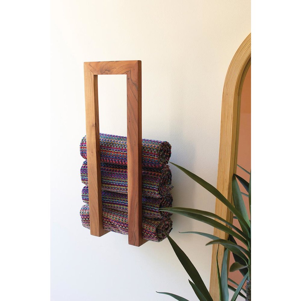 Wooden Wall Towel Rack. Picture 2