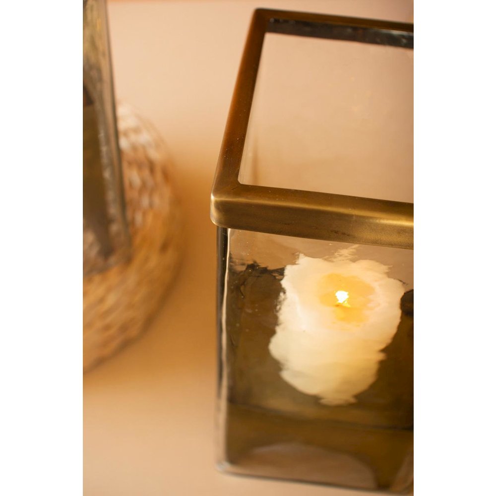 Set Of Two Square Glass Hurricanes With Antique Brass Bases. Picture 4