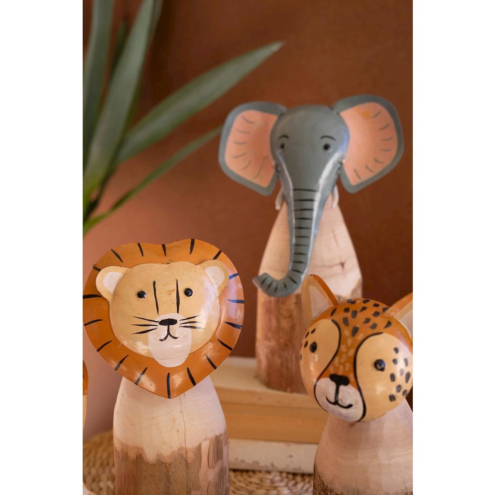 Set Of Three Recycled Wood And Iron Safari Animals. Picture 3
