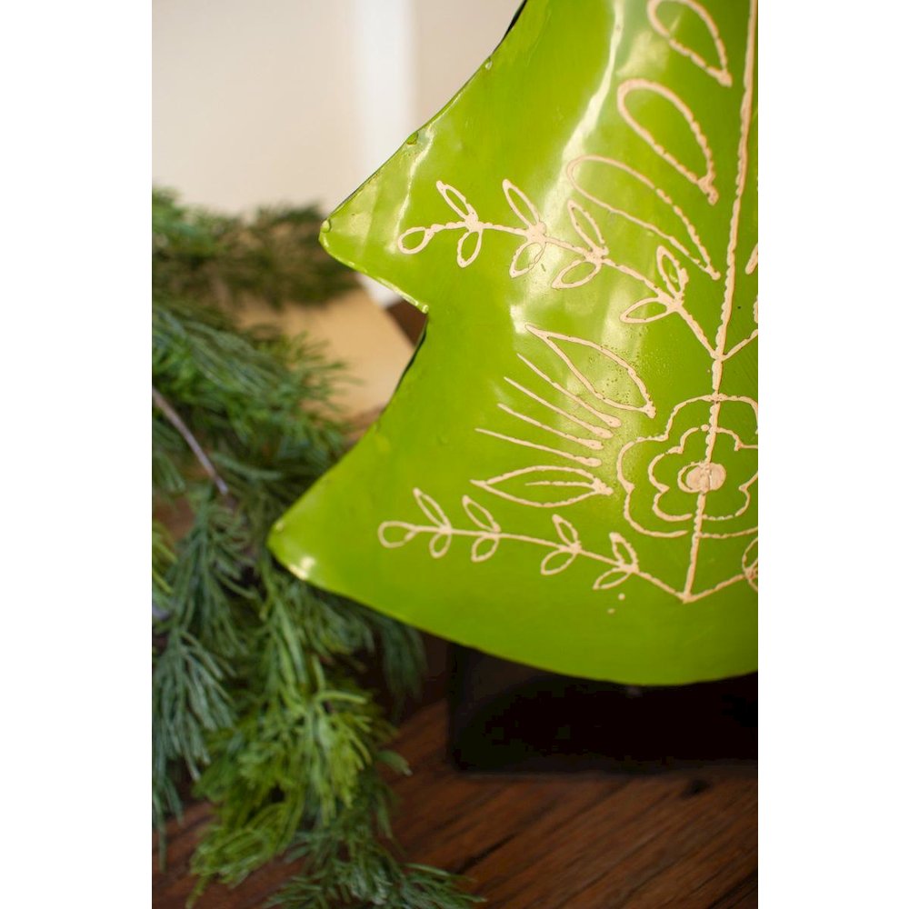 Set Of Two Recycled Painted Metal Folk Christmas Trees. Picture 3