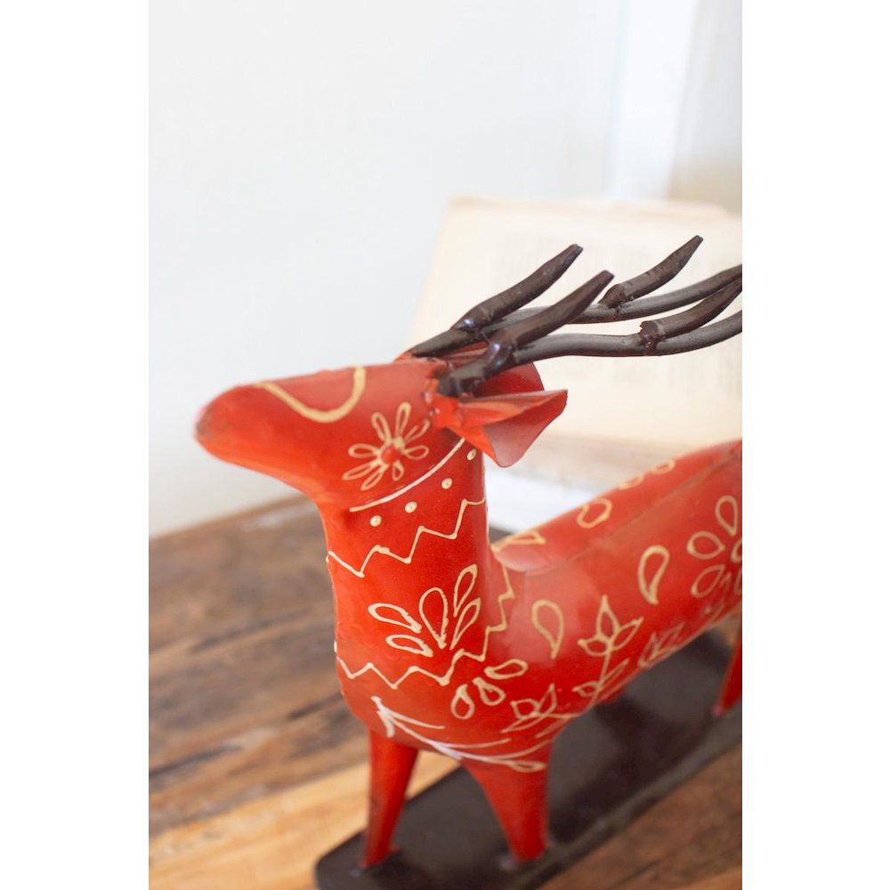 Set Of Two  Painted Recycled  Metal  Folk Reindeer. Picture 3