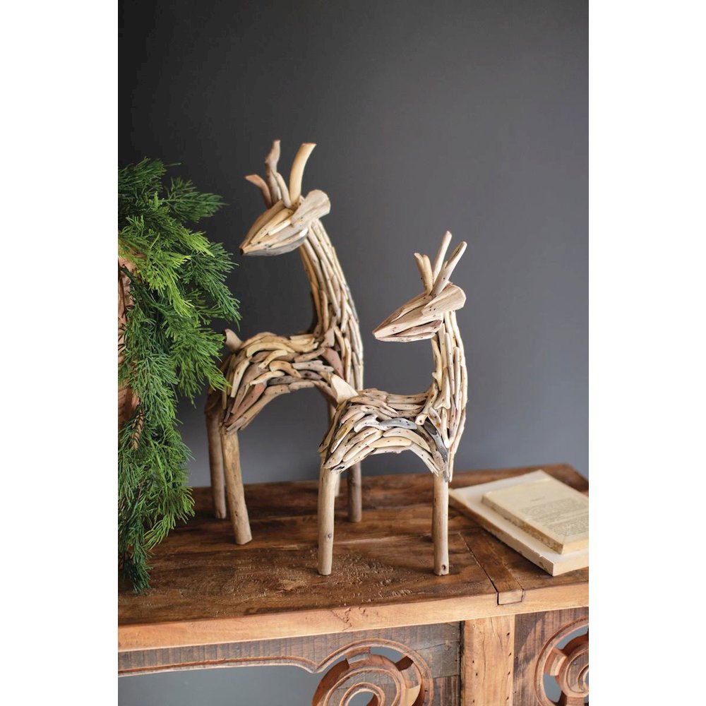 Set Of Two Driftwood Reindeer. Picture 1