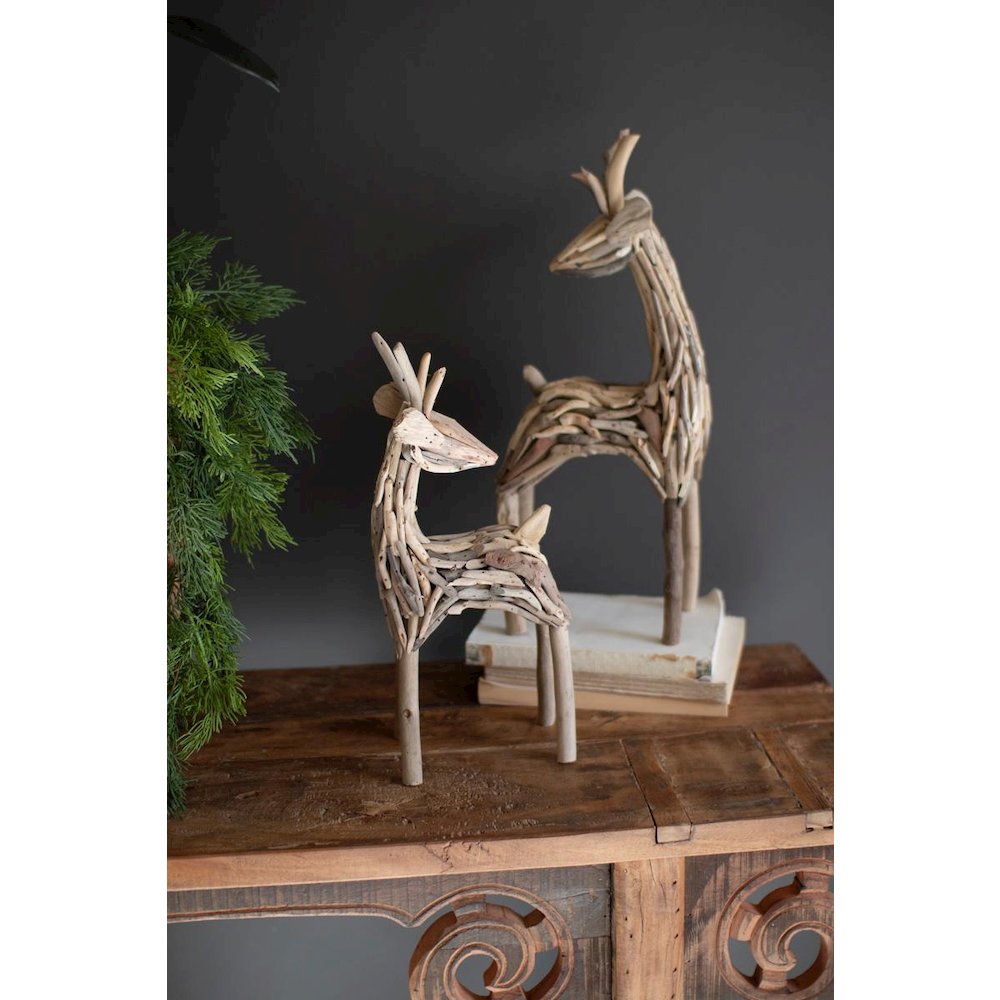 Set Of Two Driftwood Reindeer. Picture 2