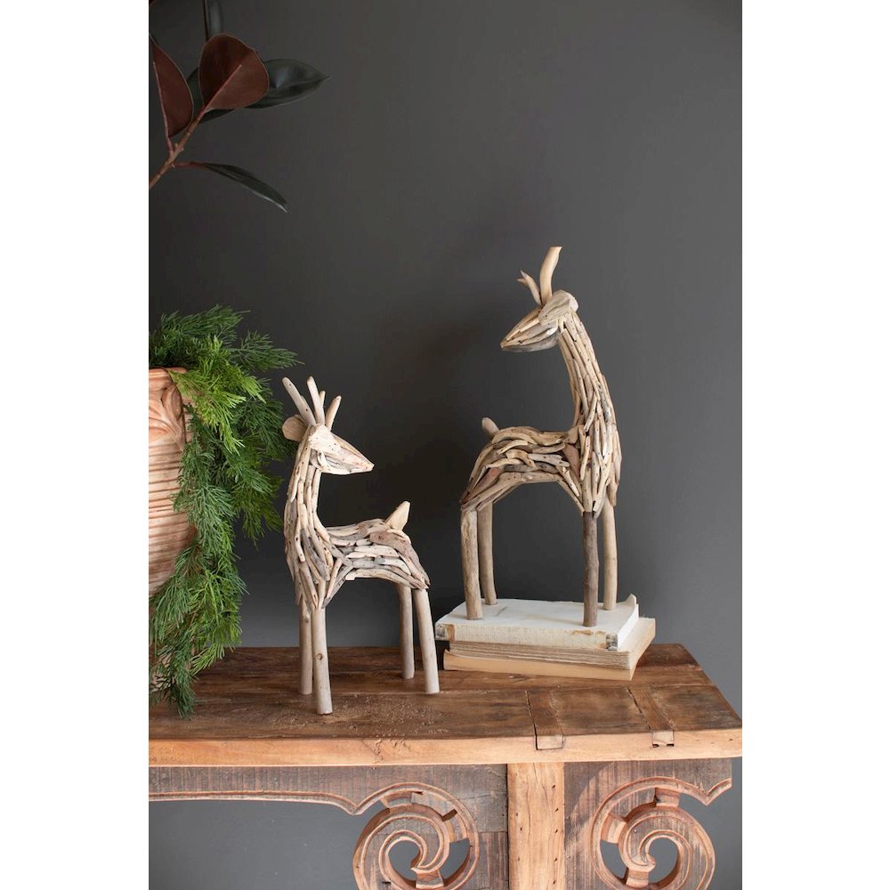 Set Of Two Driftwood Reindeer. Picture 3