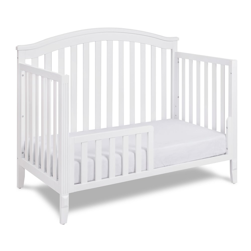 Kali II 4-in-1 Convertible Crib White. Picture 4