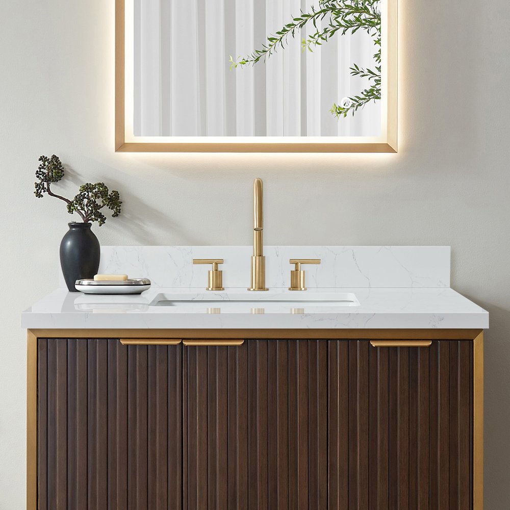 Composite Stone Vanity Top in Grain White with White Rectangular Single Sink. Picture 7