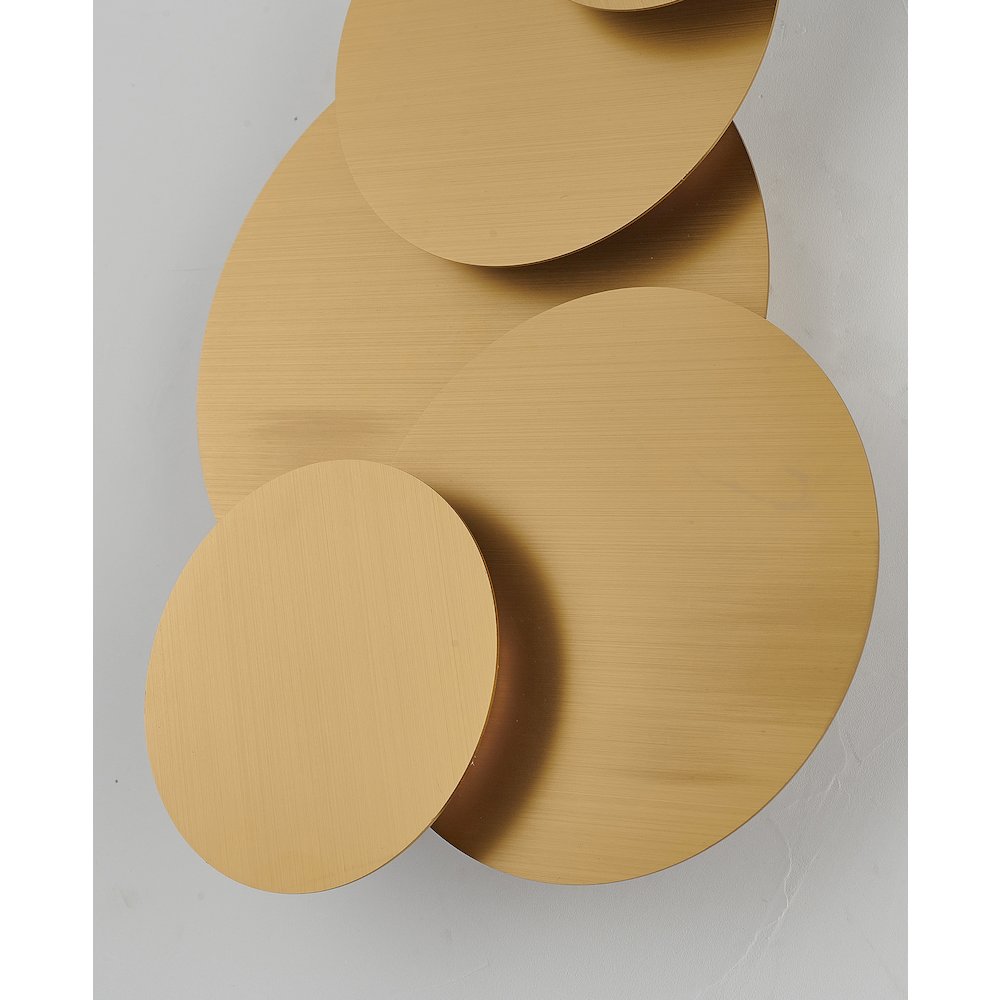 3-Light Brass LED Wall Sconce With Round Stacked Plates. Picture 4
