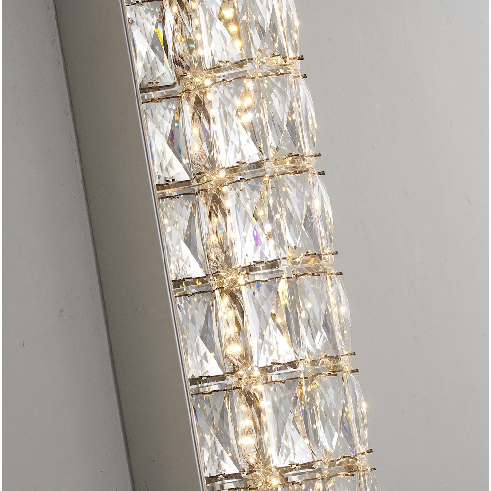 1-Light Chrome Wall Sconce With Clear Crystal Accents. Picture 4