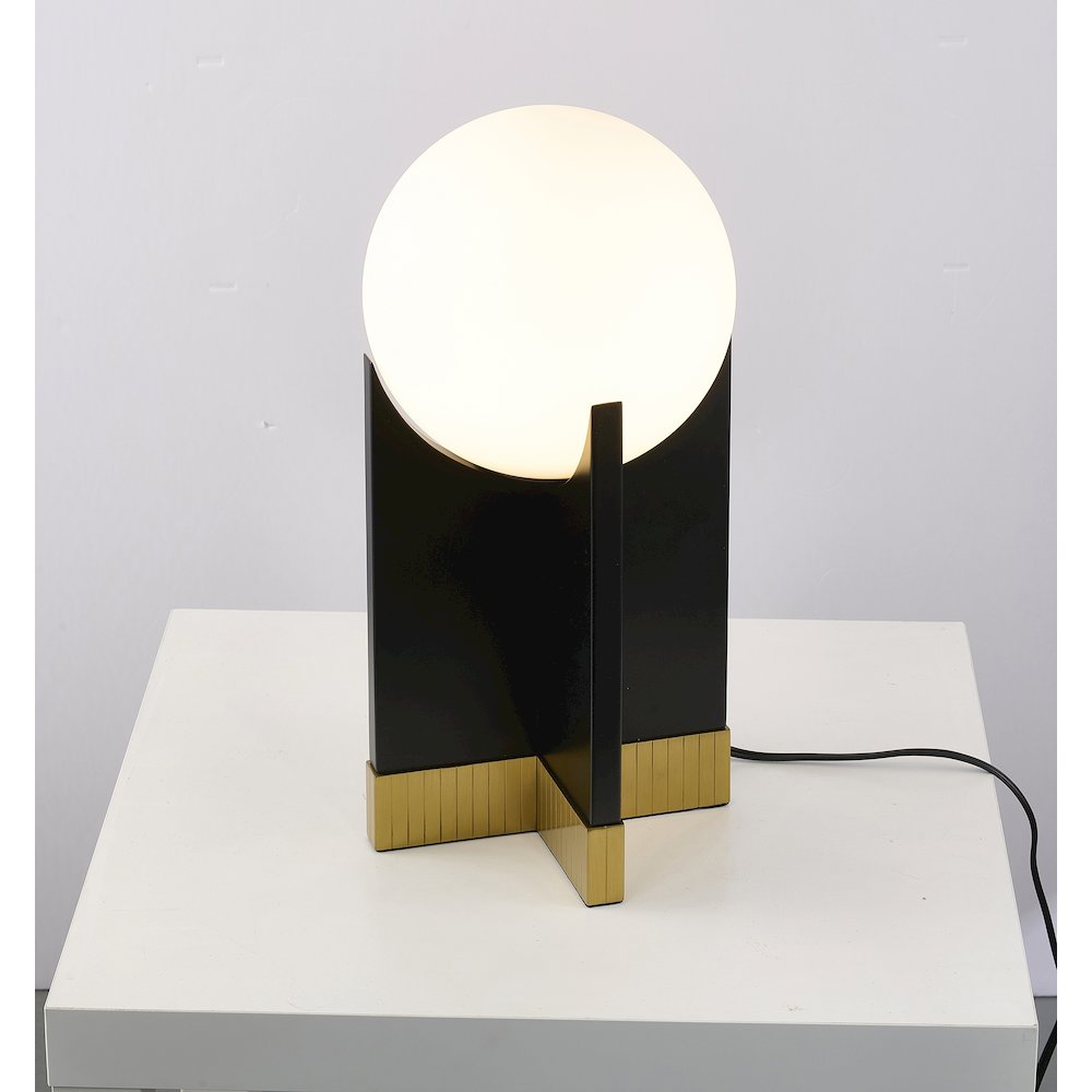 1-Light Table Lamp With A Stain Brass Base, Black Iron Body. Picture 5