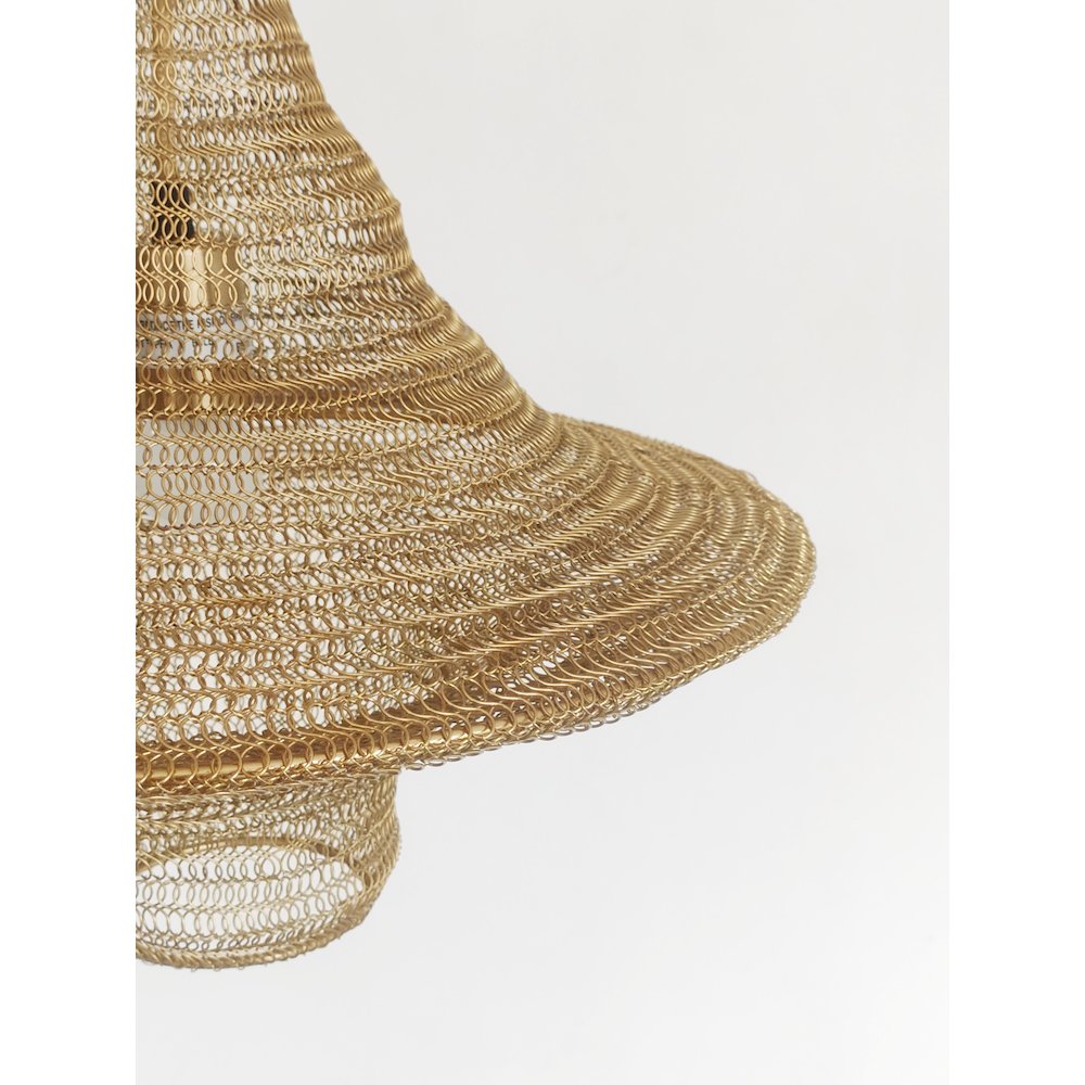 1-Light Gold Pendant With A Chain Basket Shade. Picture 4