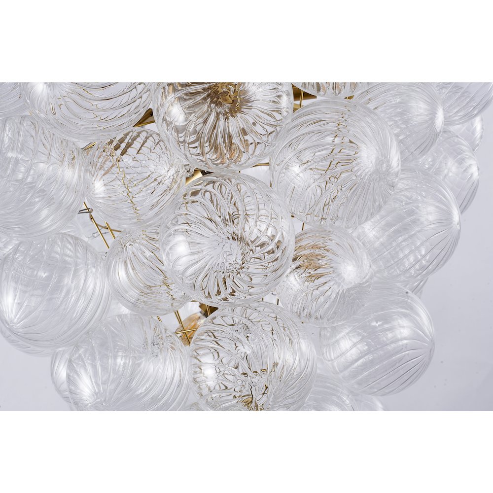 8-Light Brass Chandelier With Clear Swirl Glass Shade. Picture 4
