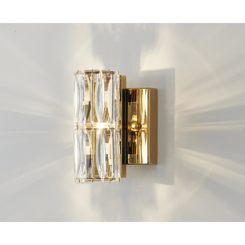 1-Light Gold Wall Sconce With Clear Crystals. Picture 4