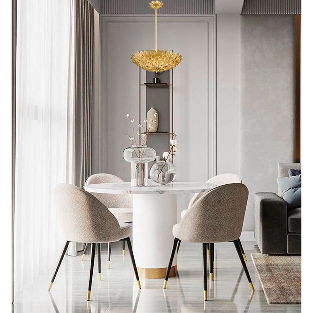 5-Light Gold Metal Leaf Chandelier. Picture 3