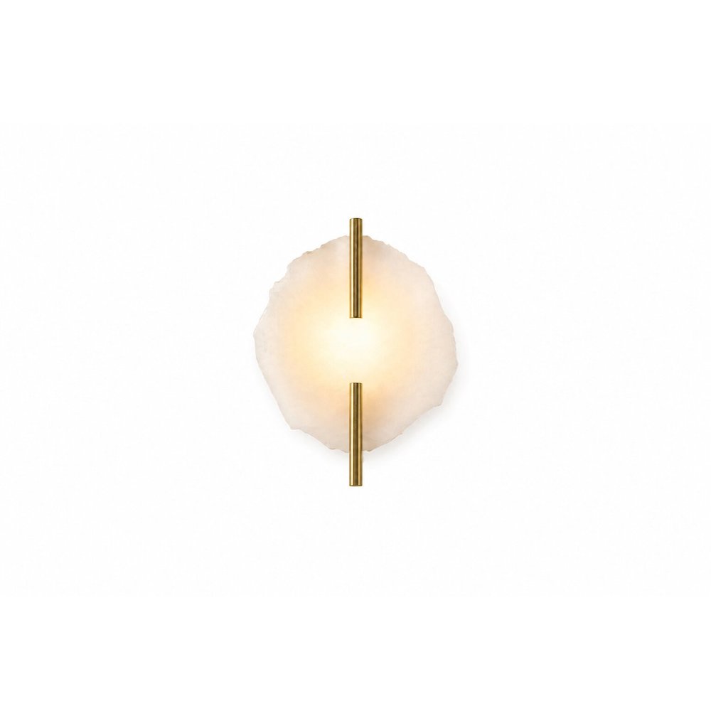 1-Light Brass Wall Sconce With A Natural Alabaster Accent. Picture 1
