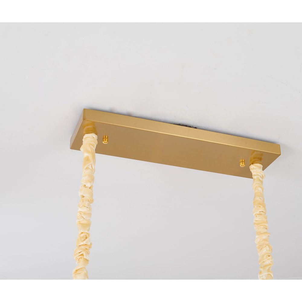 12-Light Gold Metal Chandelier With Clear Crystal. Picture 5