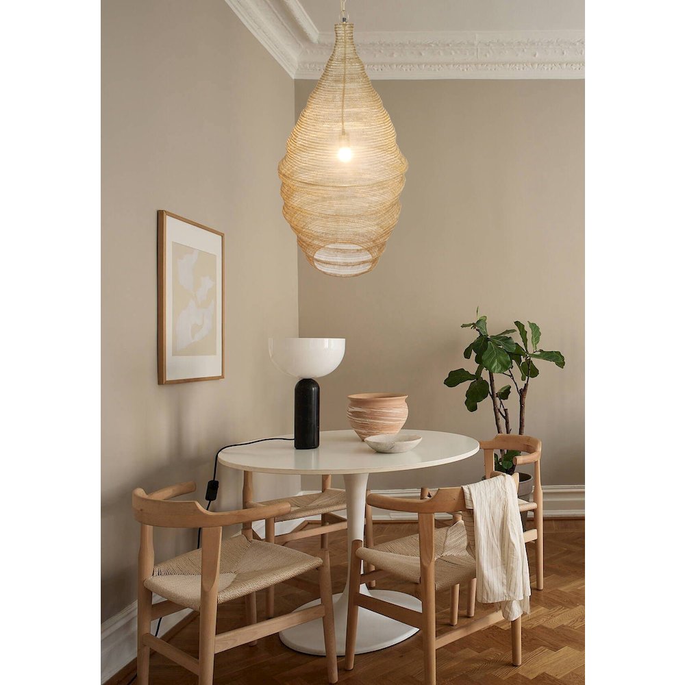 1-Light Gold Pendant With A Chain Basket Shade. Picture 7