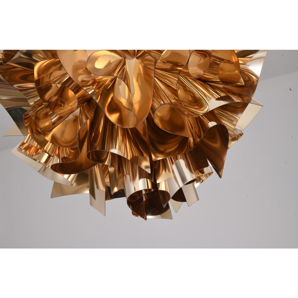Chandelier Iron & Acrylic Shiny Gold. Picture 3
