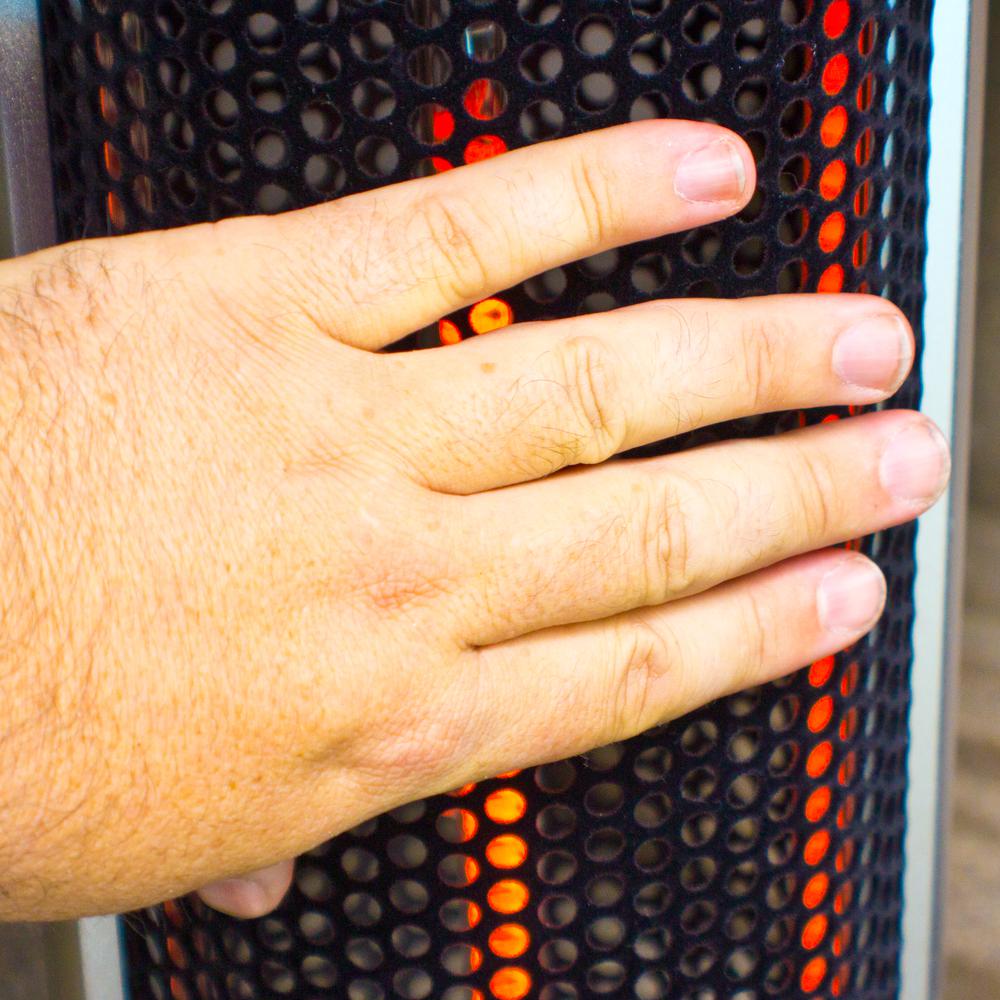 Infrared Electric Outdoor Heater - Portable (Under table). Picture 3