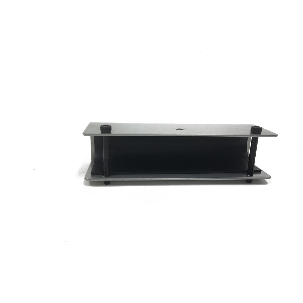Infrared Electric Outdoor Heater - Wall Mounted with Remote. Picture 3