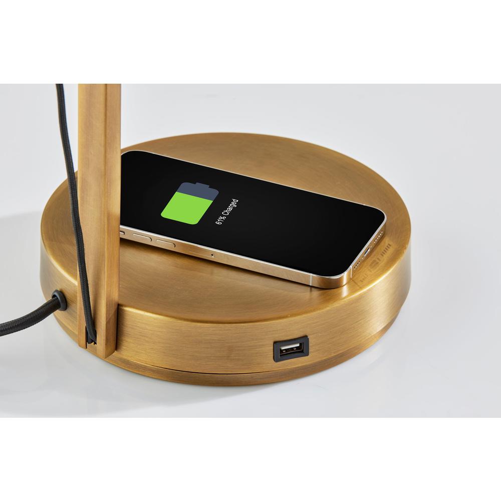 Turrell Task Lamp w. Wireless Charging. Picture 7