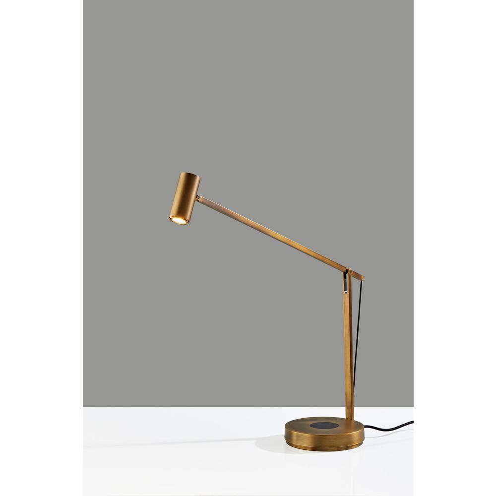 Turrell Task Lamp w. Wireless Charging. Picture 1