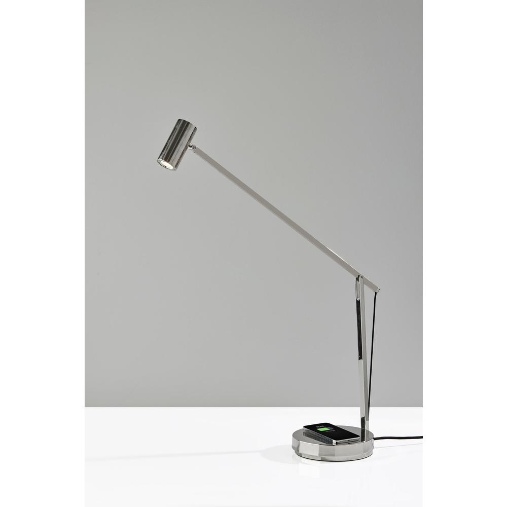 Turrell Task Lamp w. Wireless Charging. Picture 2