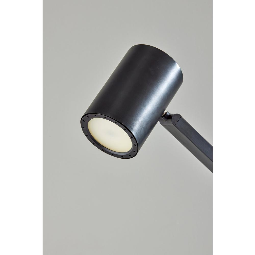 Newman Task Floor Lamp. Picture 5