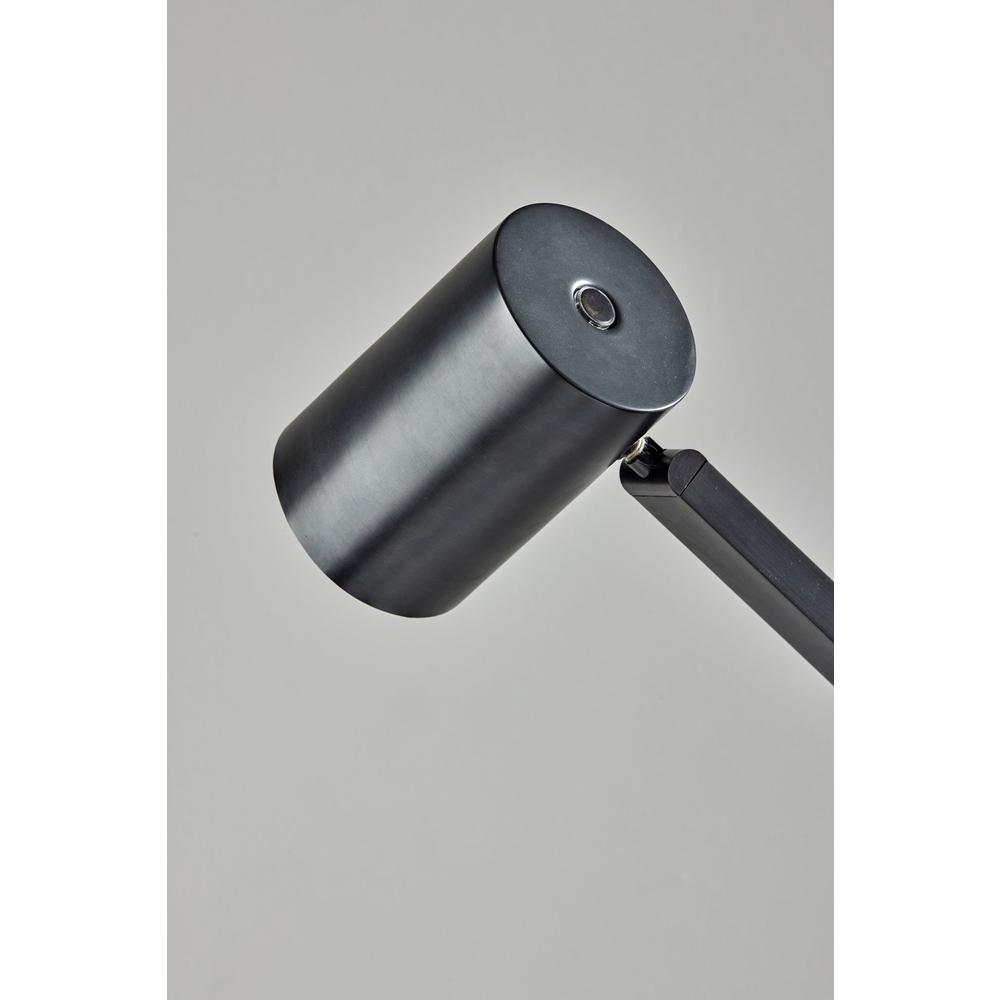 Newman Task Floor Lamp. Picture 7