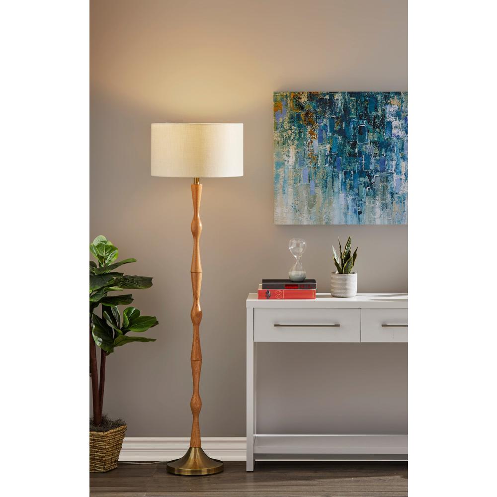 Eve Floor Lamp. Picture 3