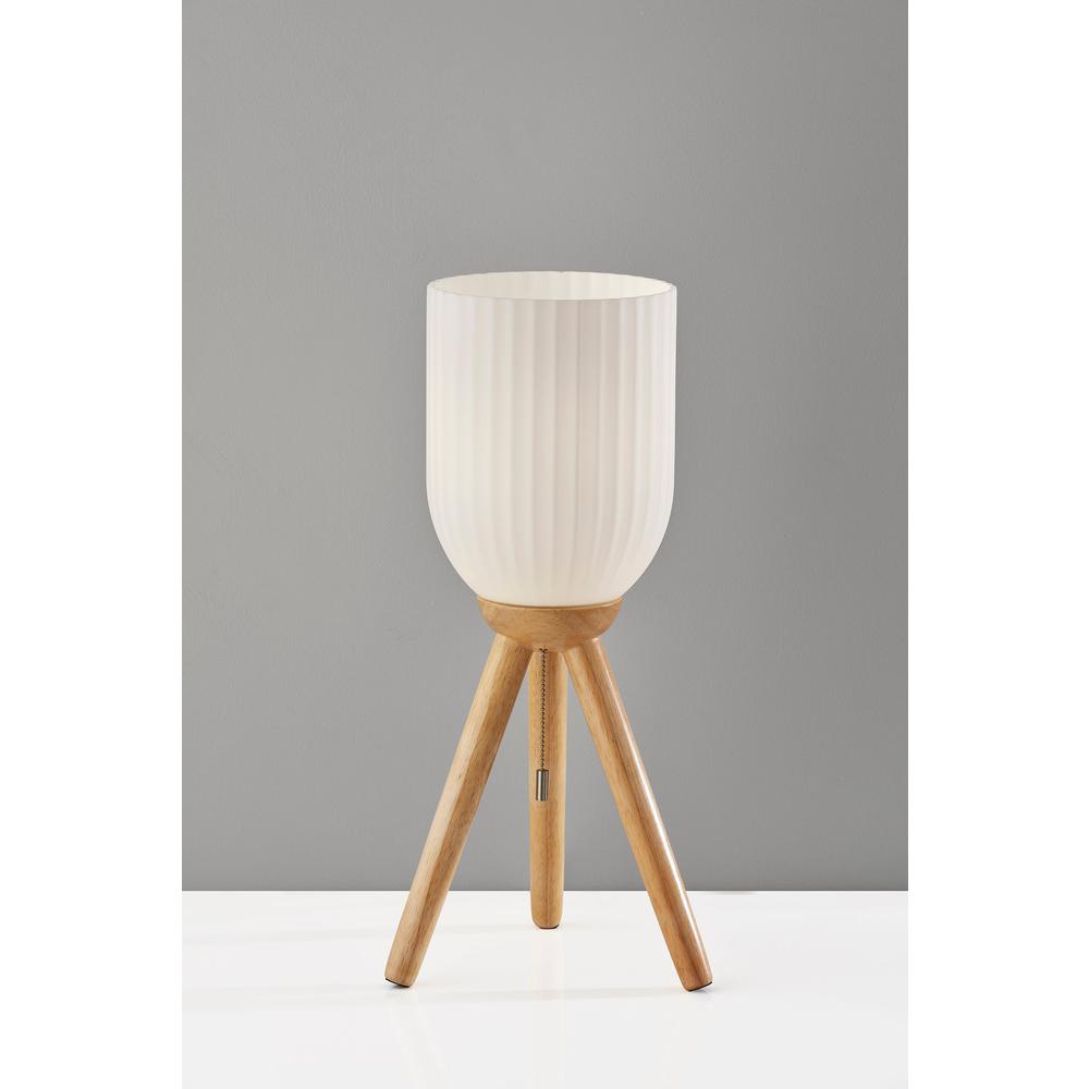 Kinsley Table Lamp. Picture 2