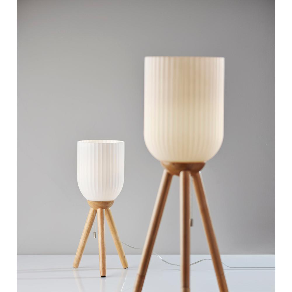 Kinsley Table Lamp. Picture 5