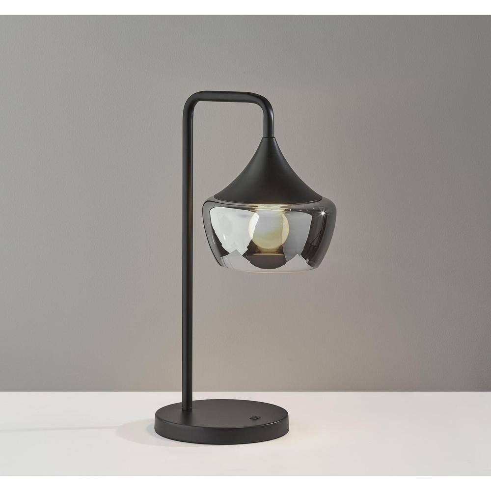 Eliza Table Lamp. Picture 4