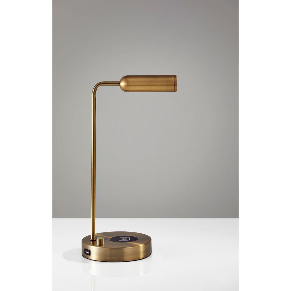 Kaye AdessoCharge LED Desk Lamp. Picture 6