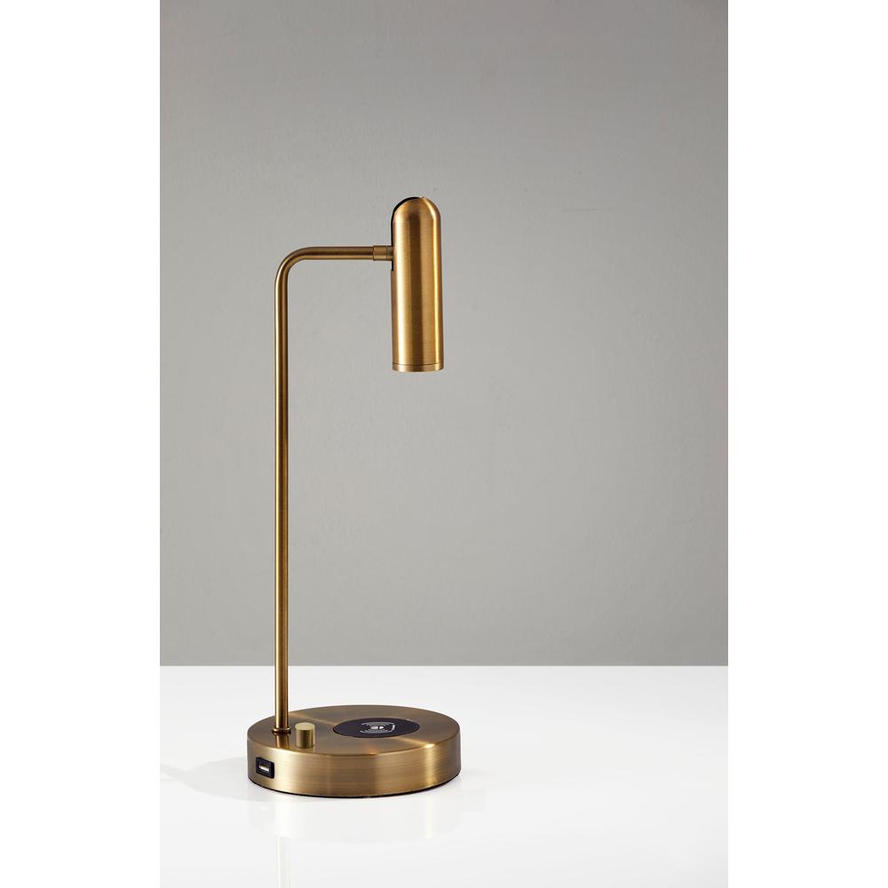 Kaye AdessoCharge LED Desk Lamp. Picture 7