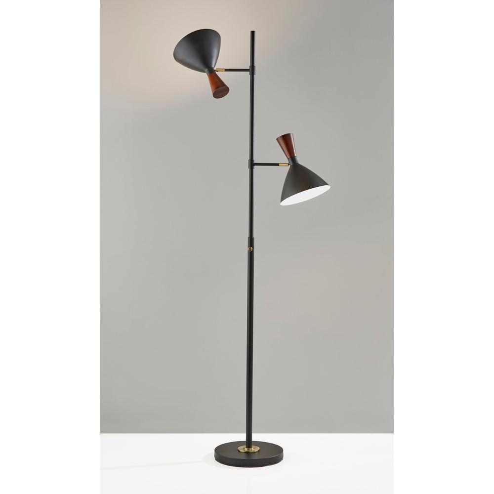 Arlo Tree Lamp. Picture 4