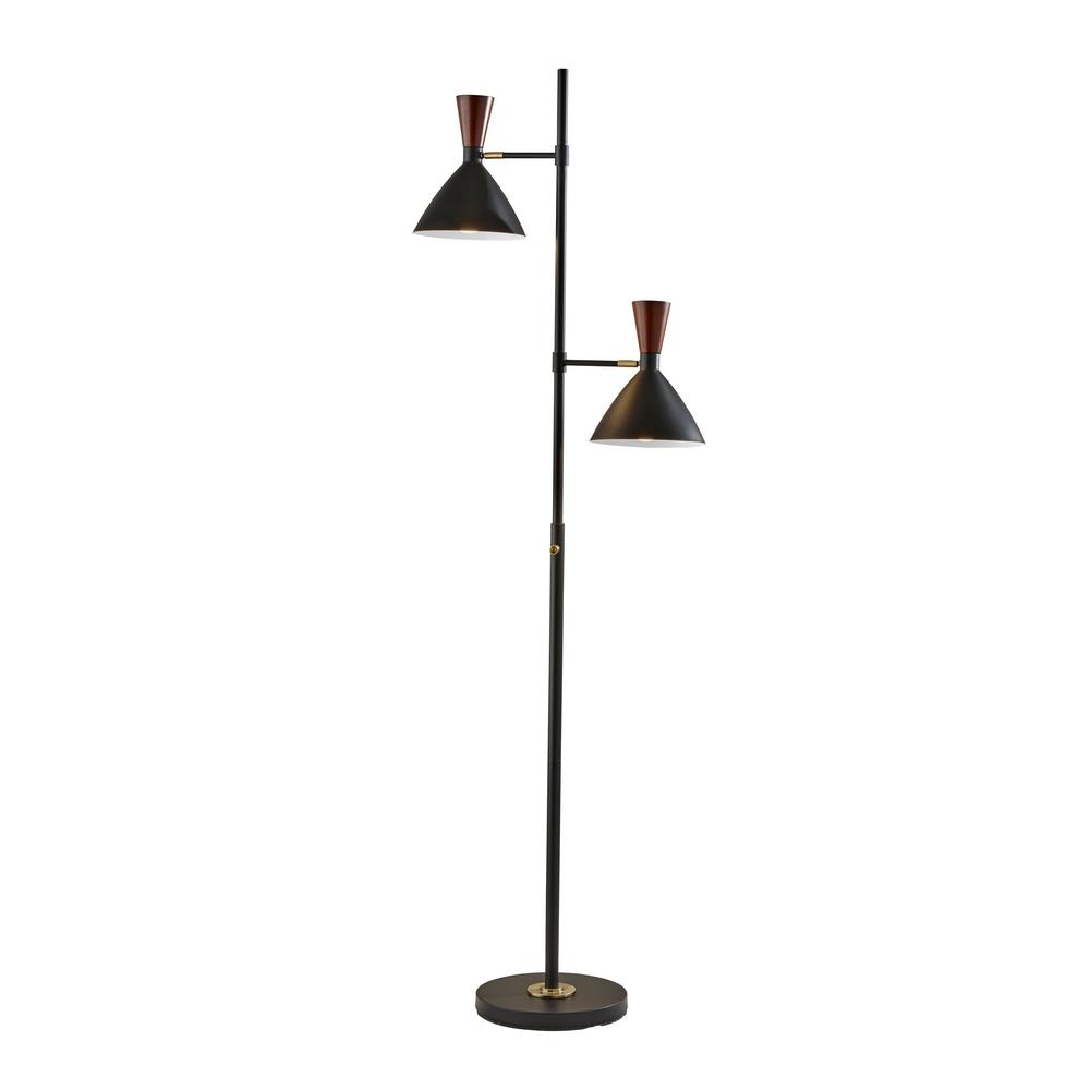 Arlo Tree Lamp. Picture 1
