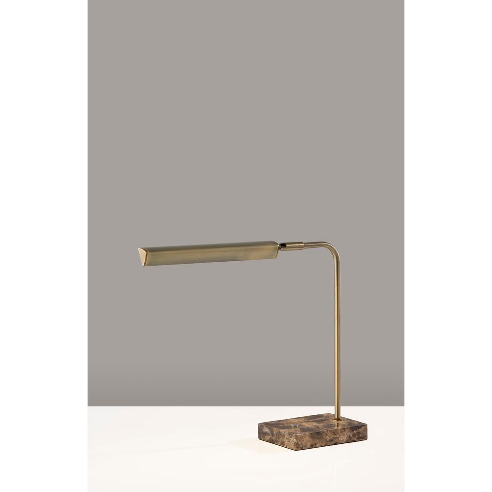 Reader LED Desk Lamp. Picture 4