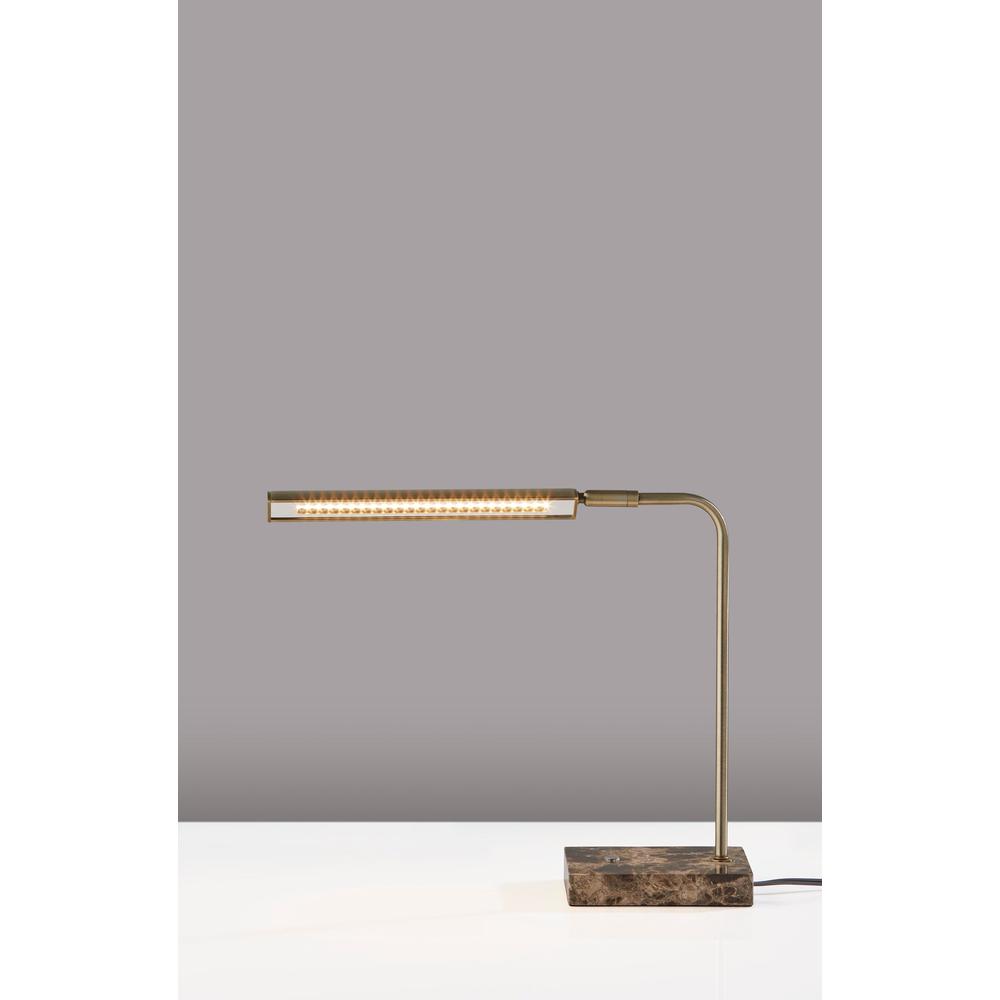Reader LED Desk Lamp. Picture 6