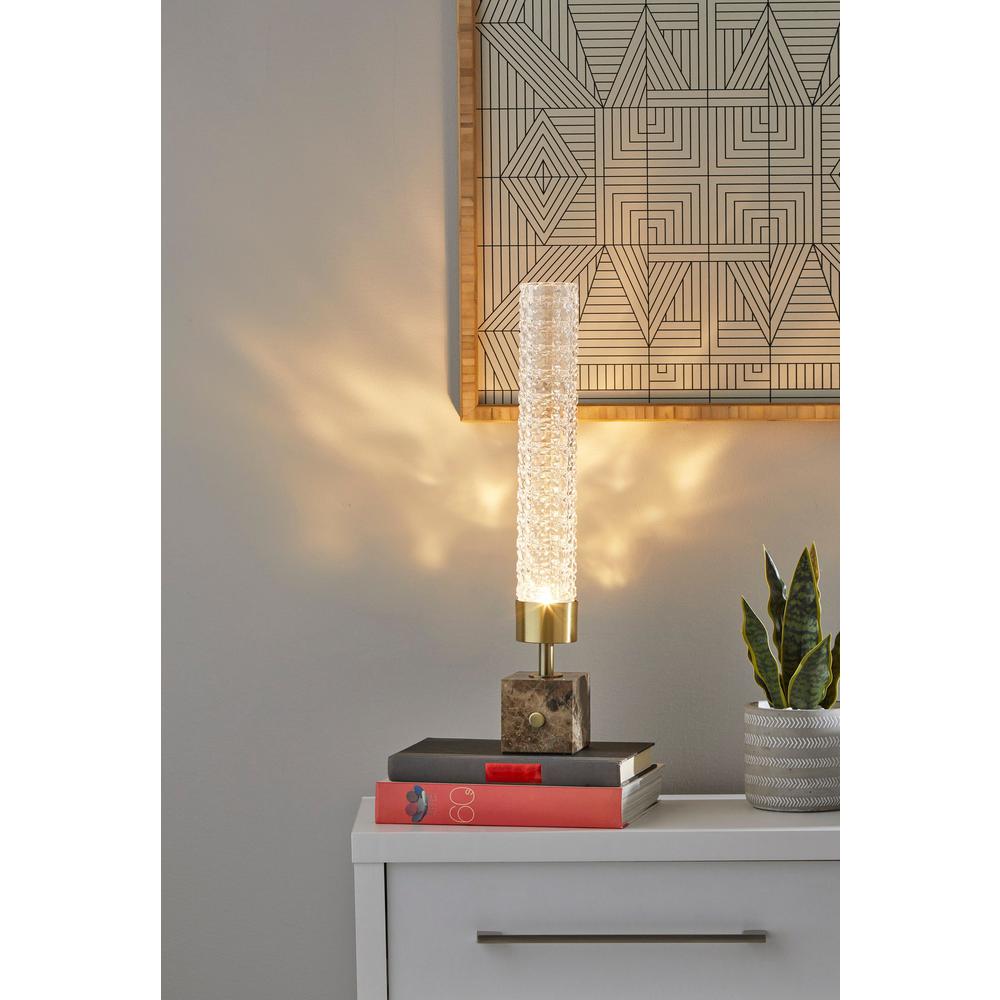Harriet LED Table Lantern. Picture 2