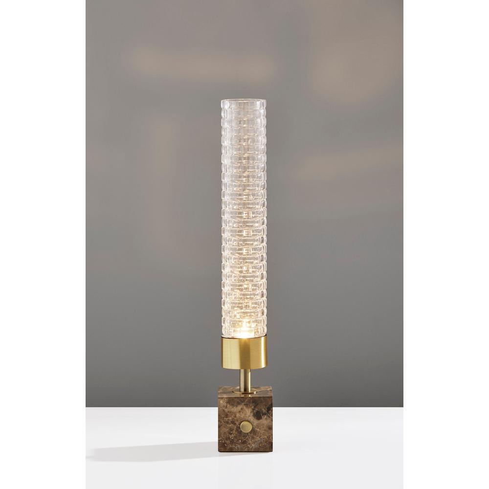 Harriet LED Table Lantern. Picture 3