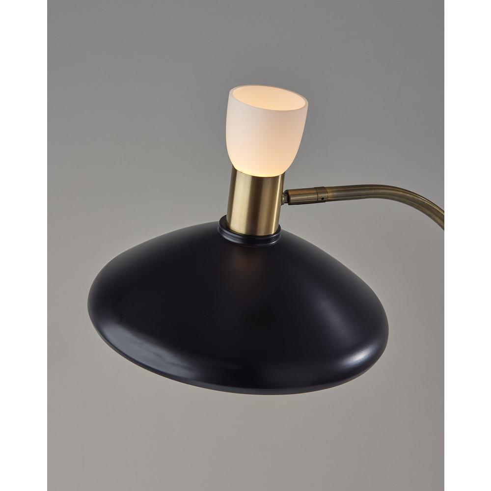 Patrick Floor Lamp. Picture 8