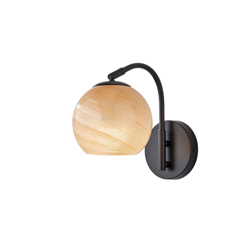 Nolan Wall Lamp. Picture 1