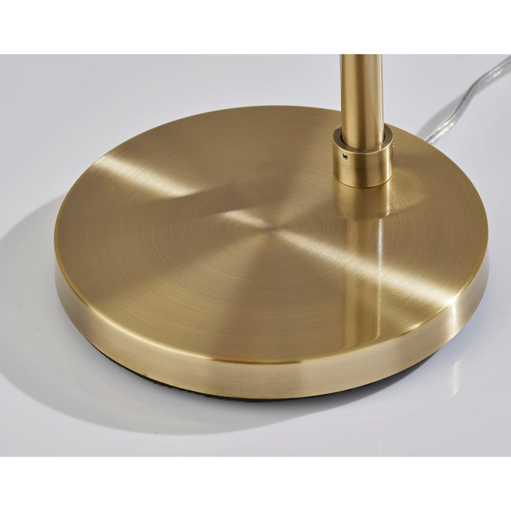 Zoe Floor Lamp. Picture 3