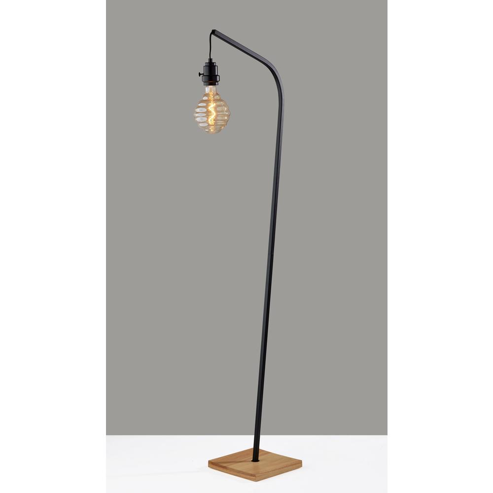 Wren Floor Lamp. Picture 3