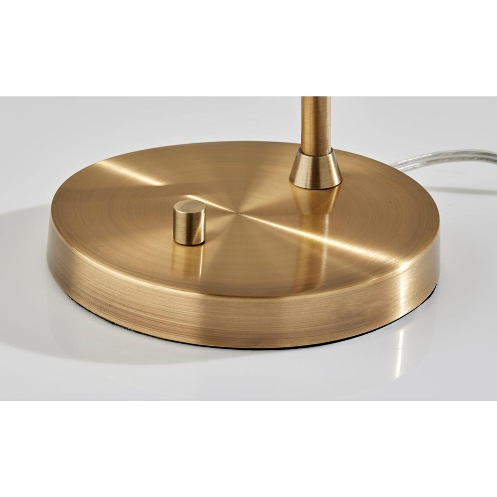 Camden Desk Lamp. Picture 5
