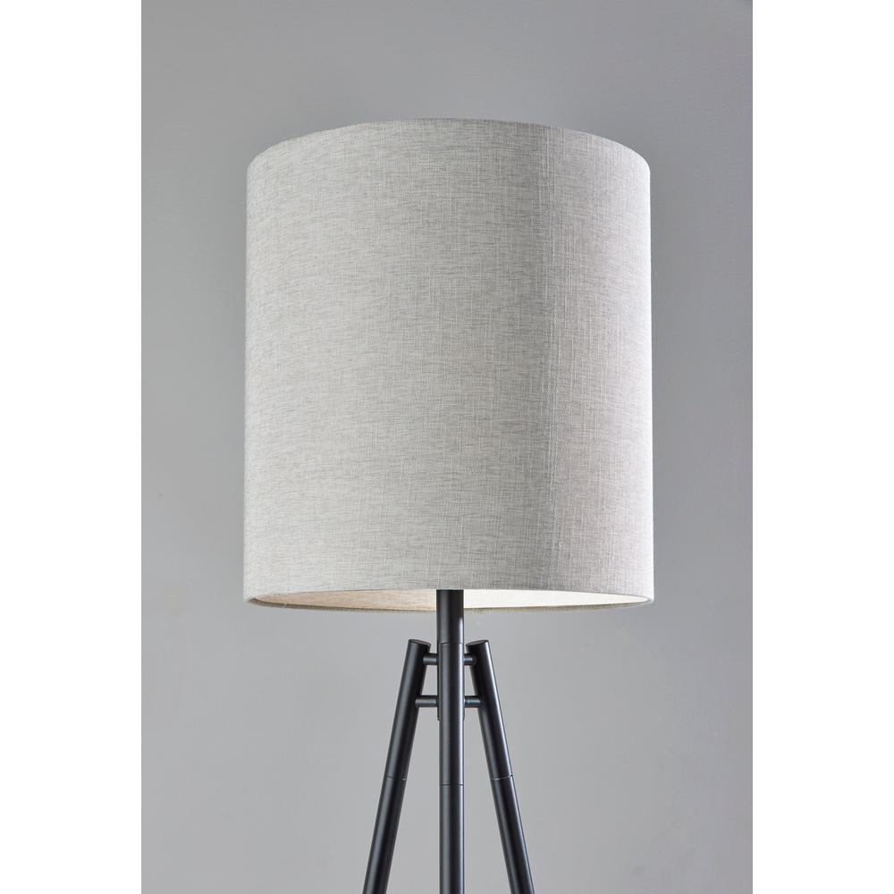 Glenwood Floor Lamp. Picture 3