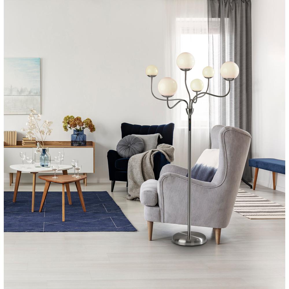 Phoebe LED Color Changing Floor Lamp. Picture 3